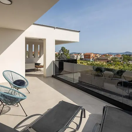 Marena Villa